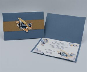 Προσκλητήρια βάπτισης πολυτελείας F010 airplane, αεροπλανάκι μαγνητάκι, αερόστατο. Προσκλητήριο με εκτύπωση σε dali χαρτί, της εταιρίας NewAge invitations